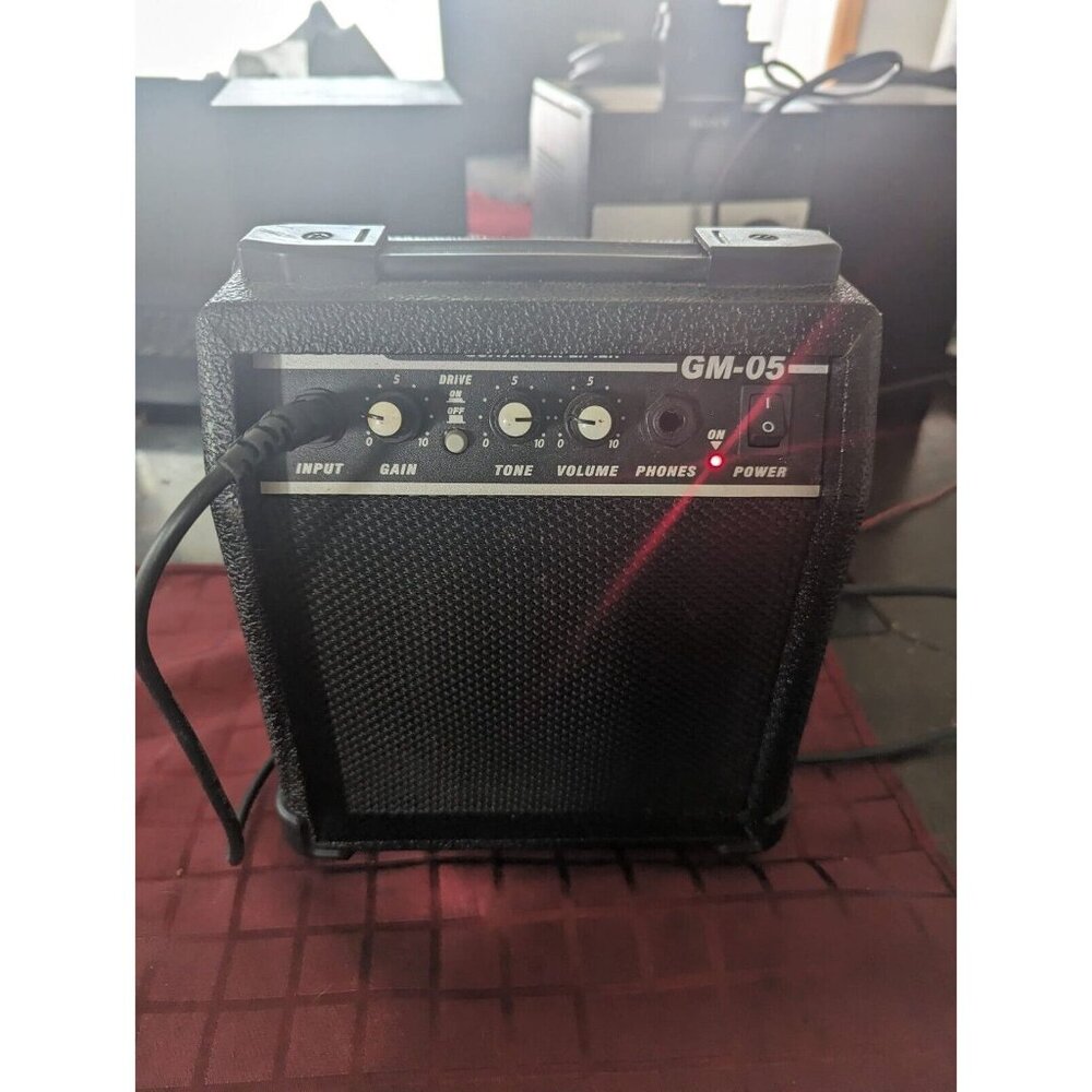 Gibson Maestro GM-05 Practice Amp Used